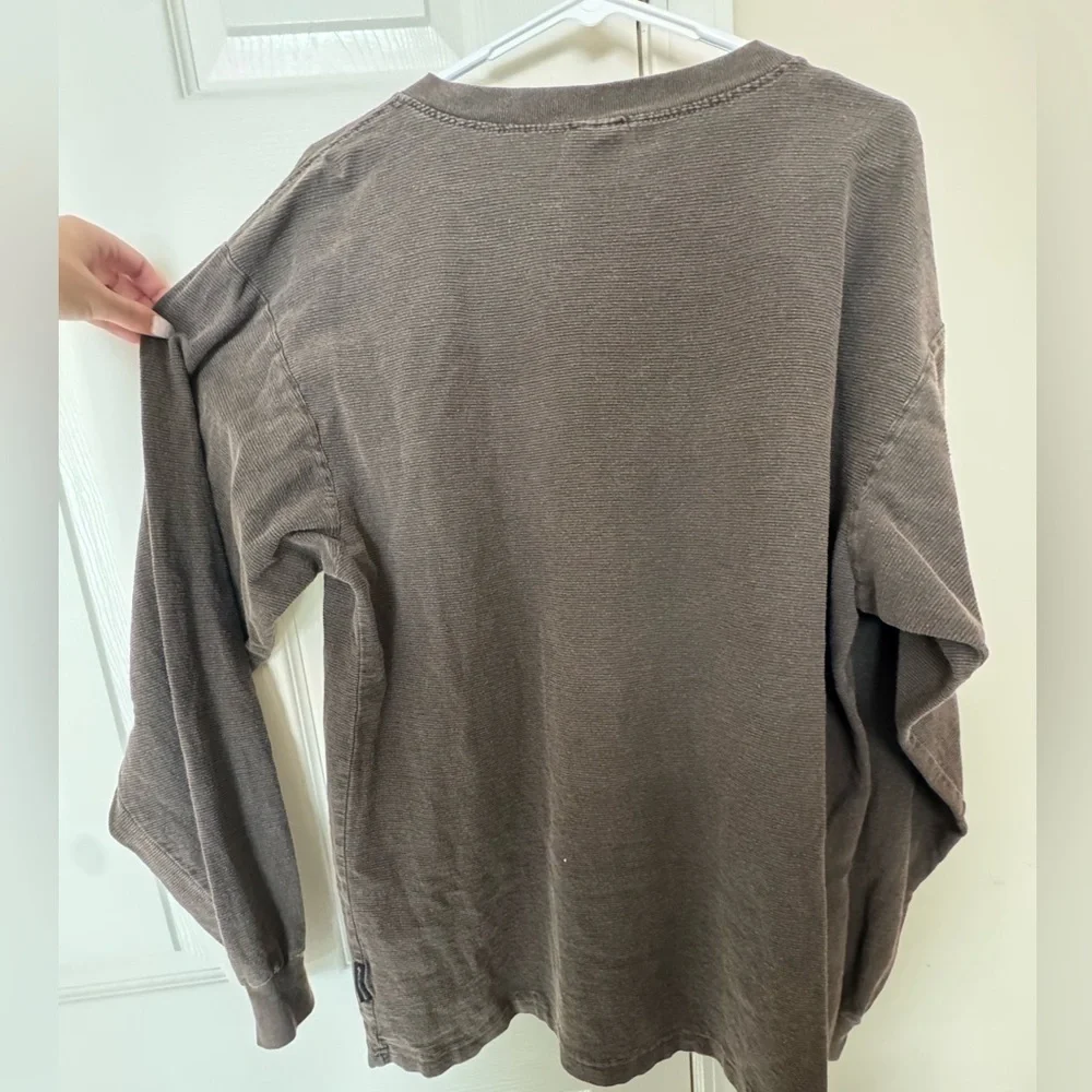 Columbia Men's Dark Brown V-Neck Sweater - Picture 2 of 4